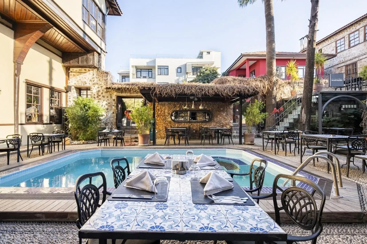 Lovely Studio Flat Near Hadrians Gate Apartment Antalya